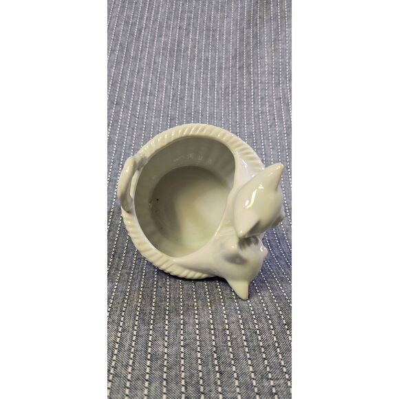 vintage white ceramic planter - Picture 5 of 8